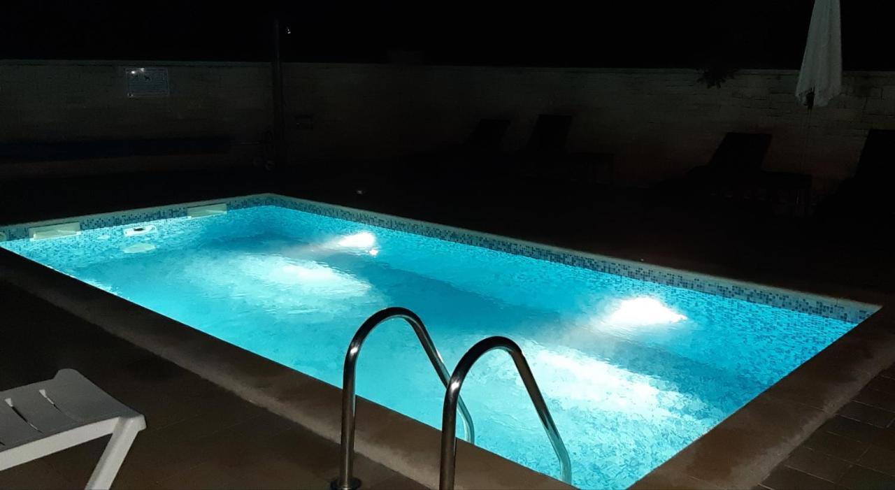 Apartments & Rooms Villa Adamovic Umag Buitenkant foto