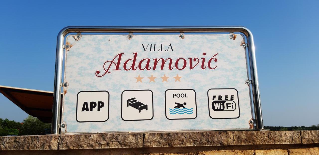 Apartments & Rooms Villa Adamovic Umag Buitenkant foto